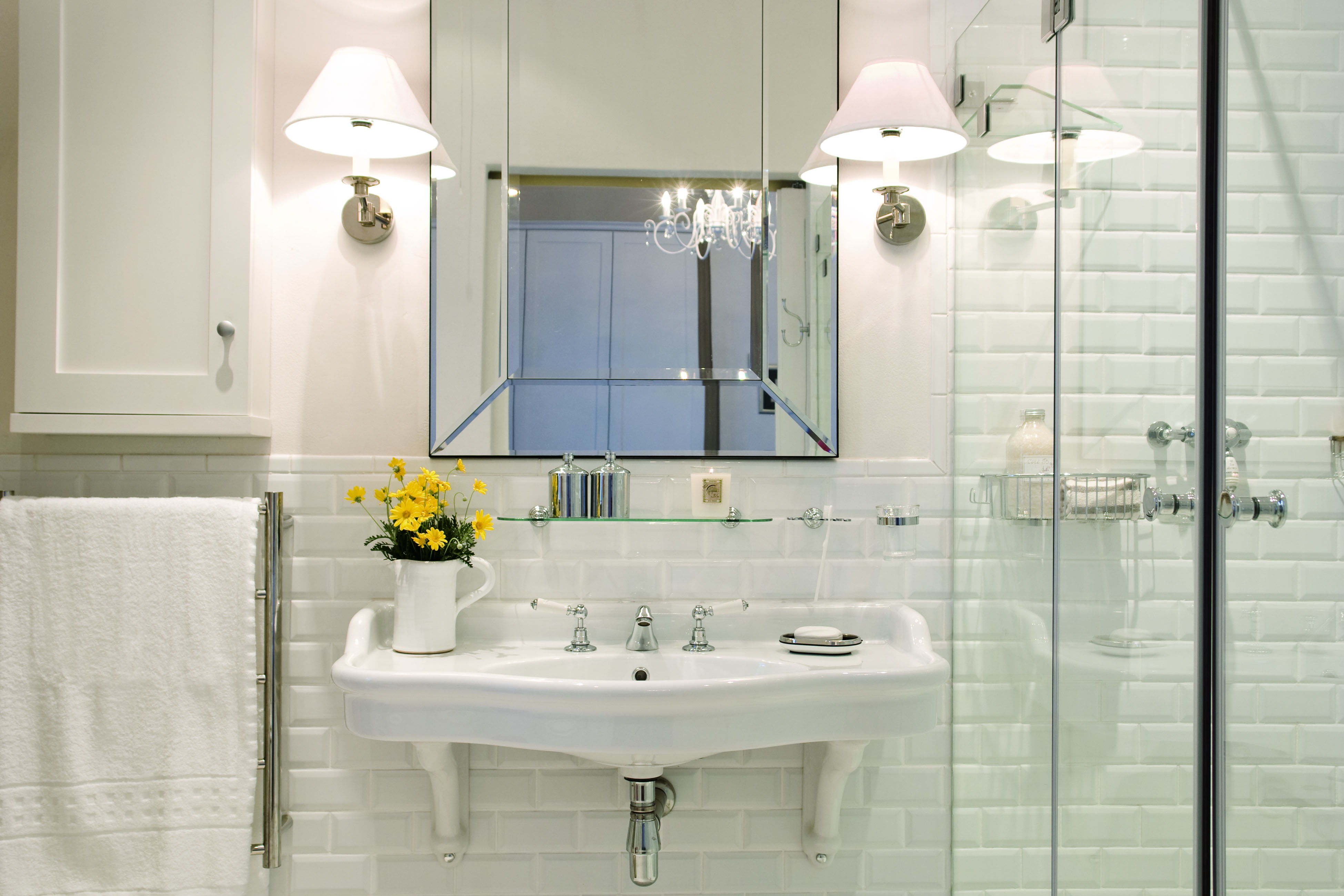 How to: Create a timeless bathroom